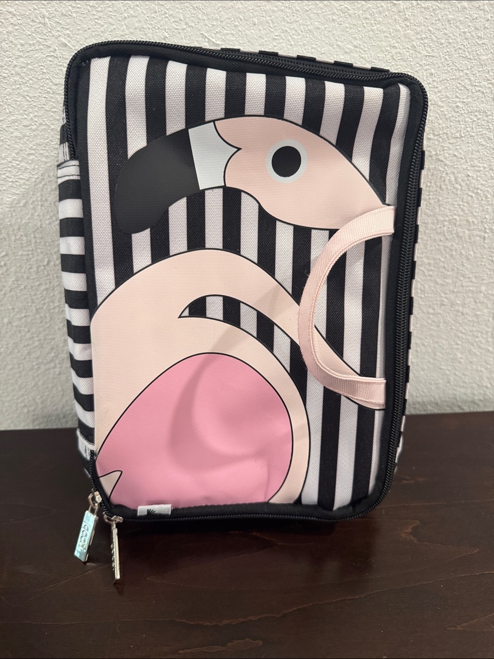 Yoobi Pink Flamingo lunch box with Black & White Stripes